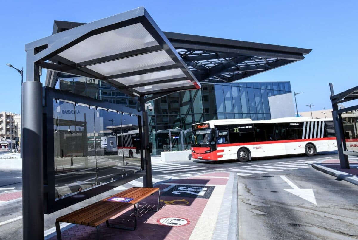 Urban bus stop monitored with AI infrastructure analytics in Cooriroo